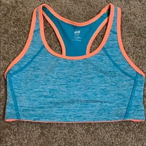 H &M sports bra